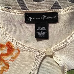 Mercer n Madison Floral sweater with lace